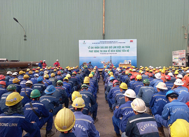 Lễ ghi nhận 500.000 giờ làm việc an toàn – phát động thi đua về đích đúng tiến độ